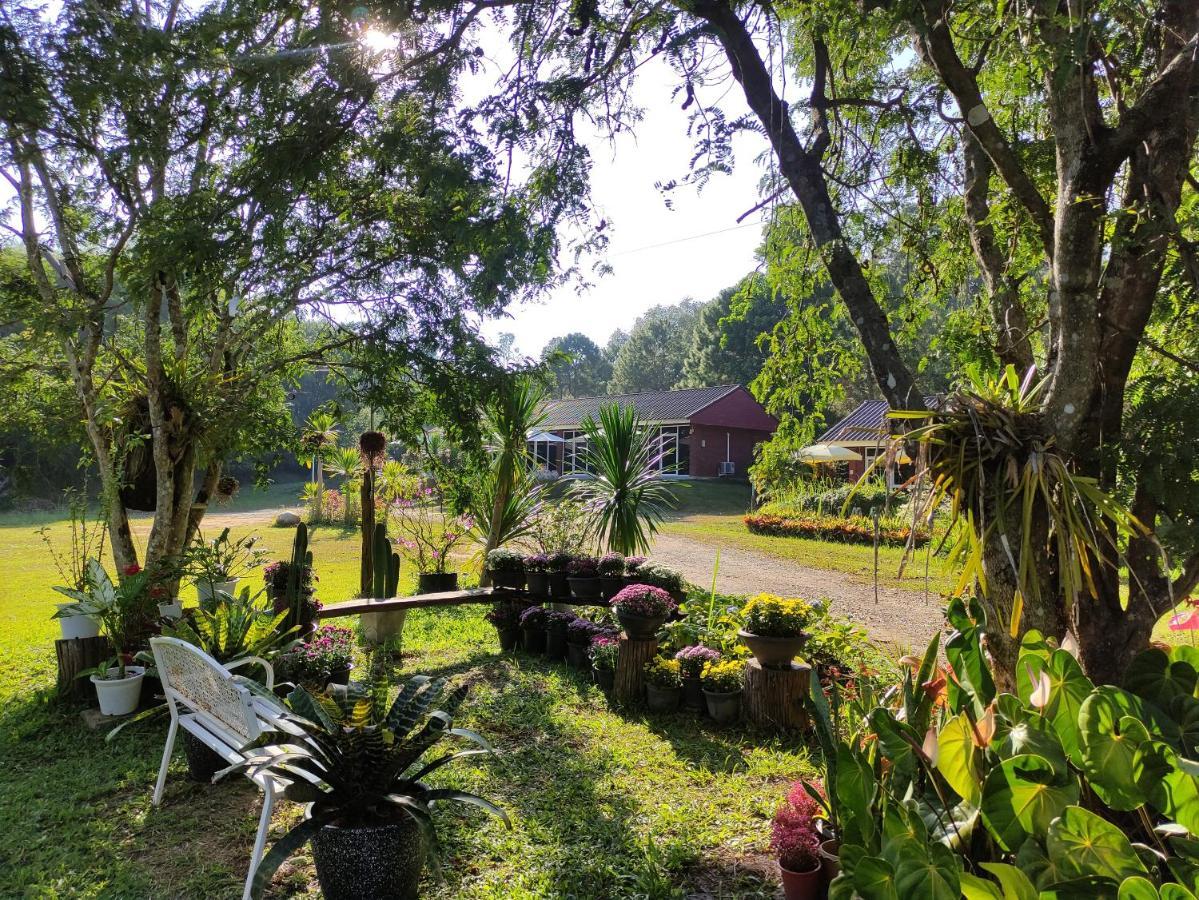 Pruksatara Garden Hotel Phu Ruea Exterior photo