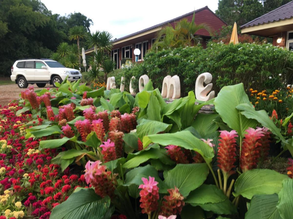 Pruksatara Garden Hotel Phu Ruea Exterior photo